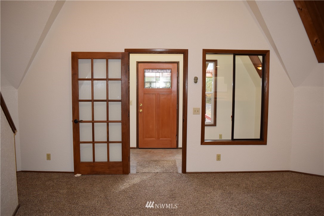 673 Gish Road Onalaska, WA 98570 - Photo 11 of 25 Gallery Image 11