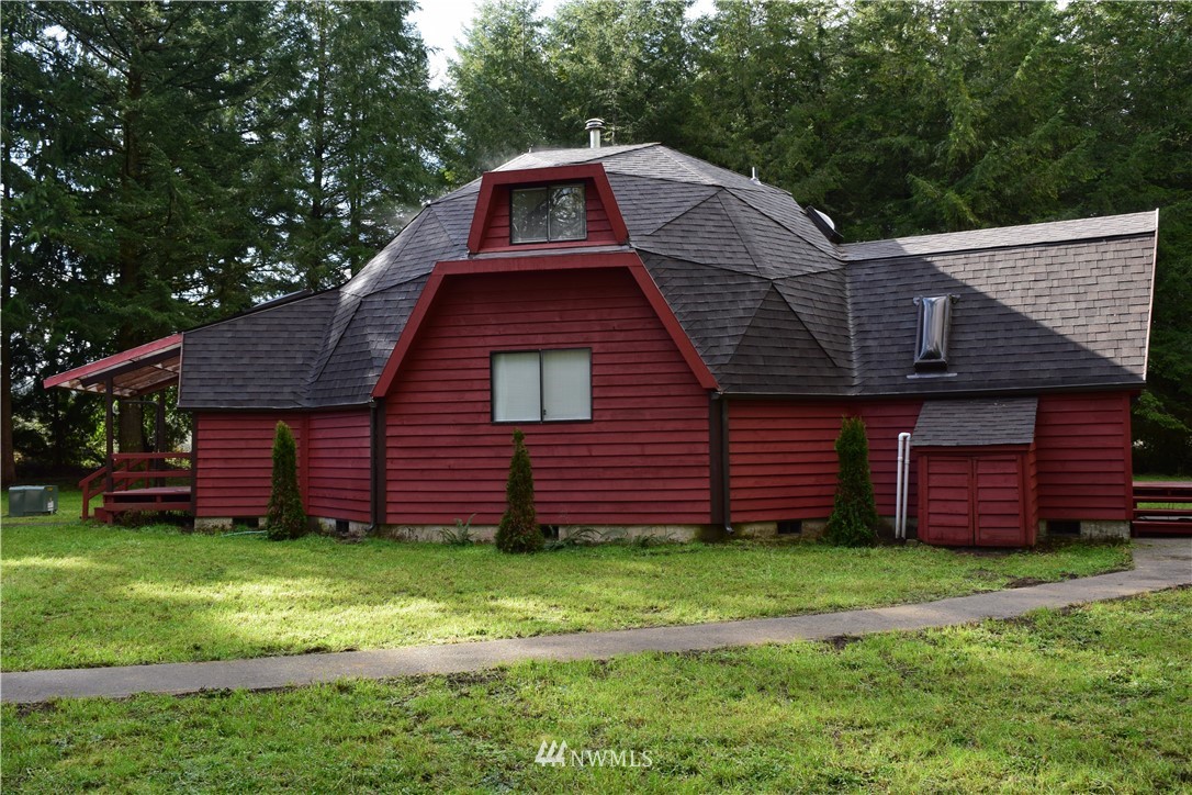 673 Gish Road Onalaska, WA 98570 - Photo 5 of 25 Gallery Image 5
