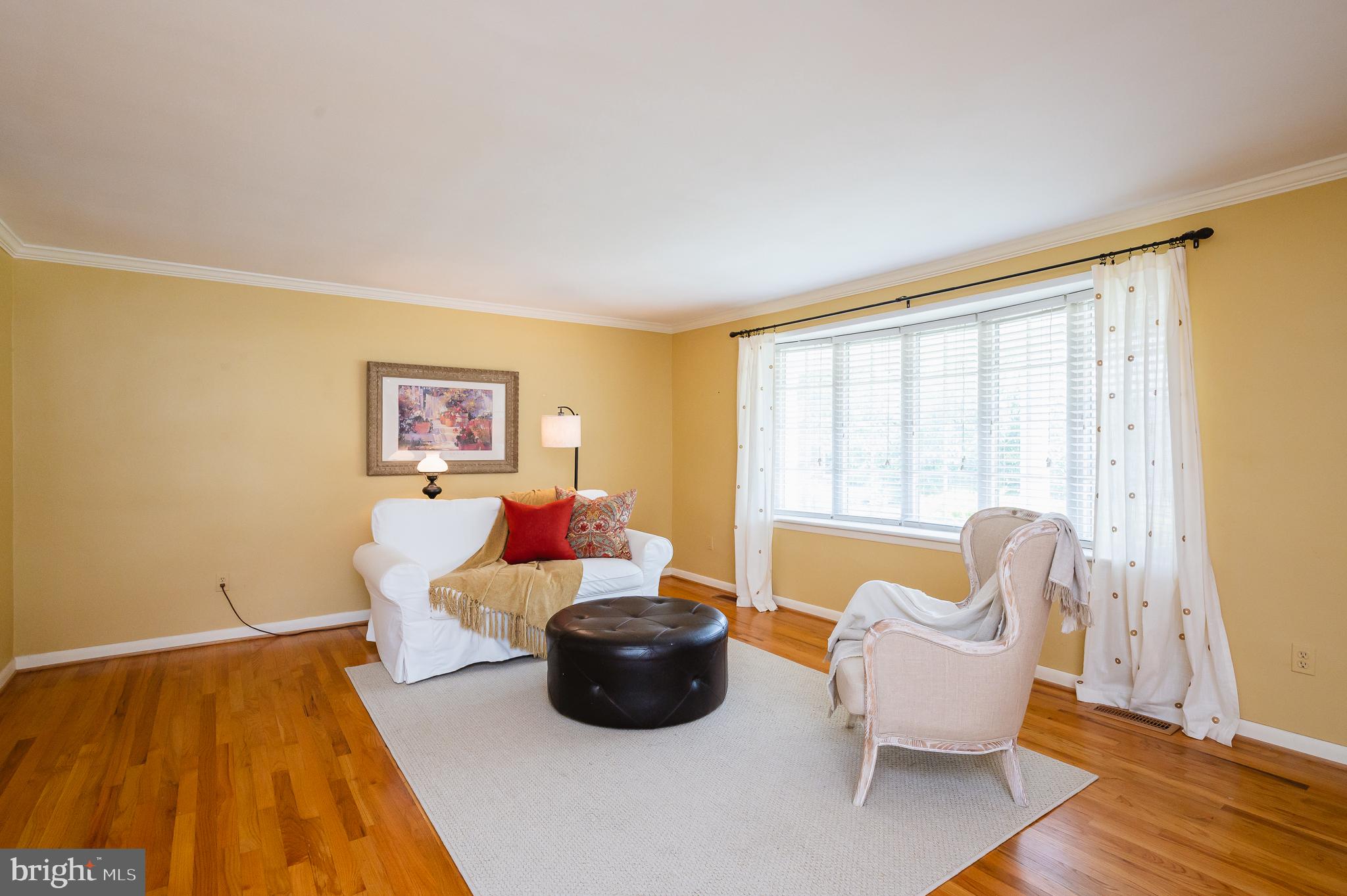 218 Solway Road Lutherville-Timonium, MD 21093 - Photo 6 of 41 Gallery Image 6