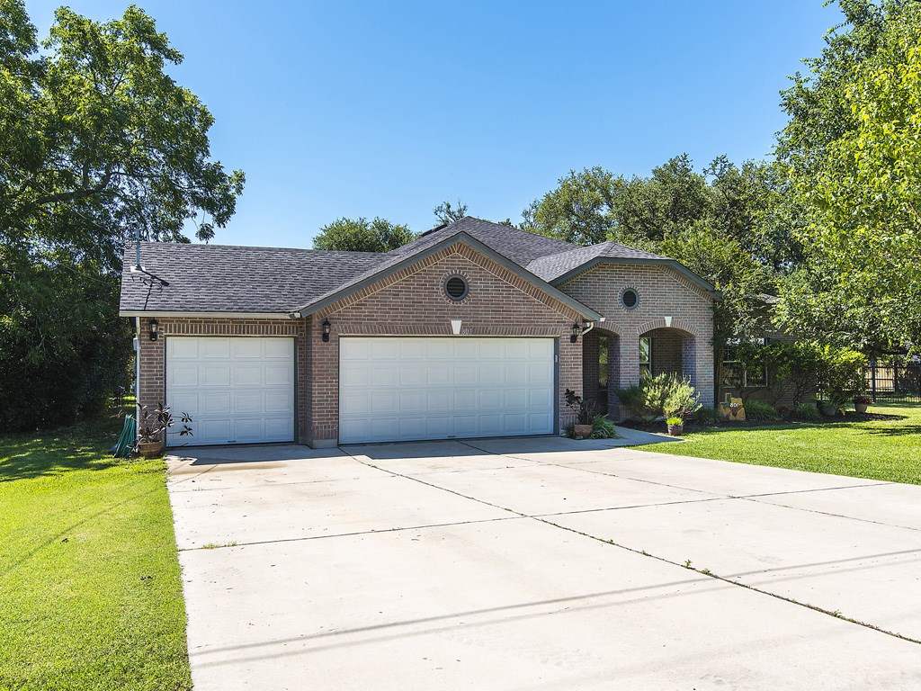801 Arroyo Ranch Road Kyle, TX 78640 - Photo 1 of 1