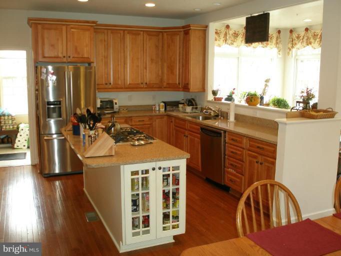 9010 Sumner Grove Drive Laurel, MD 20708 - Photo 9 of 30 Kitchen #2