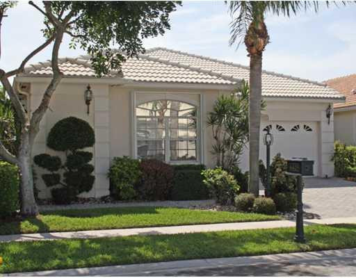 6425 Brava Way Boca Raton, FL 33433 - Photo 1 of 13 Exterior Front