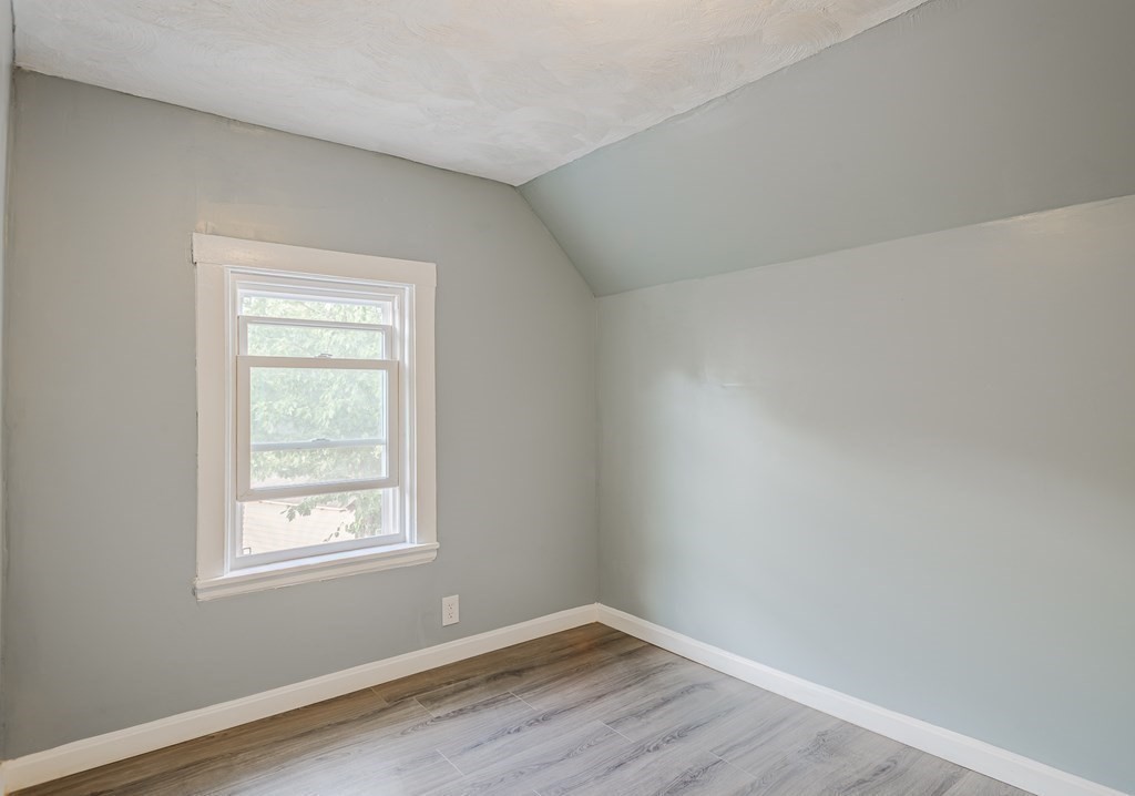 171 Perry Street Stoughton, MA 02072 - Photo 23 of 33