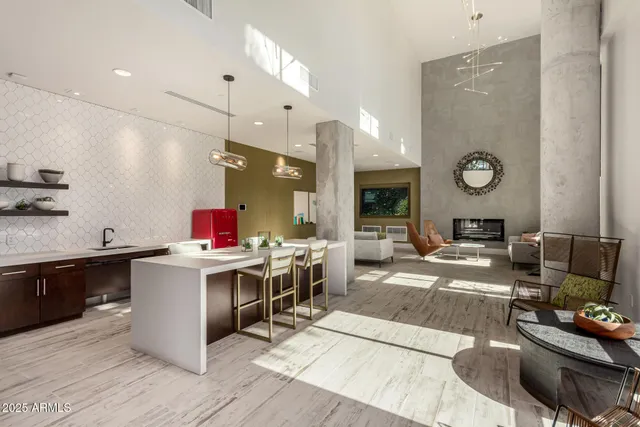 $340,000 | 3131 North Central Avenue, Unit 3004, Phoenix, AZ 85012