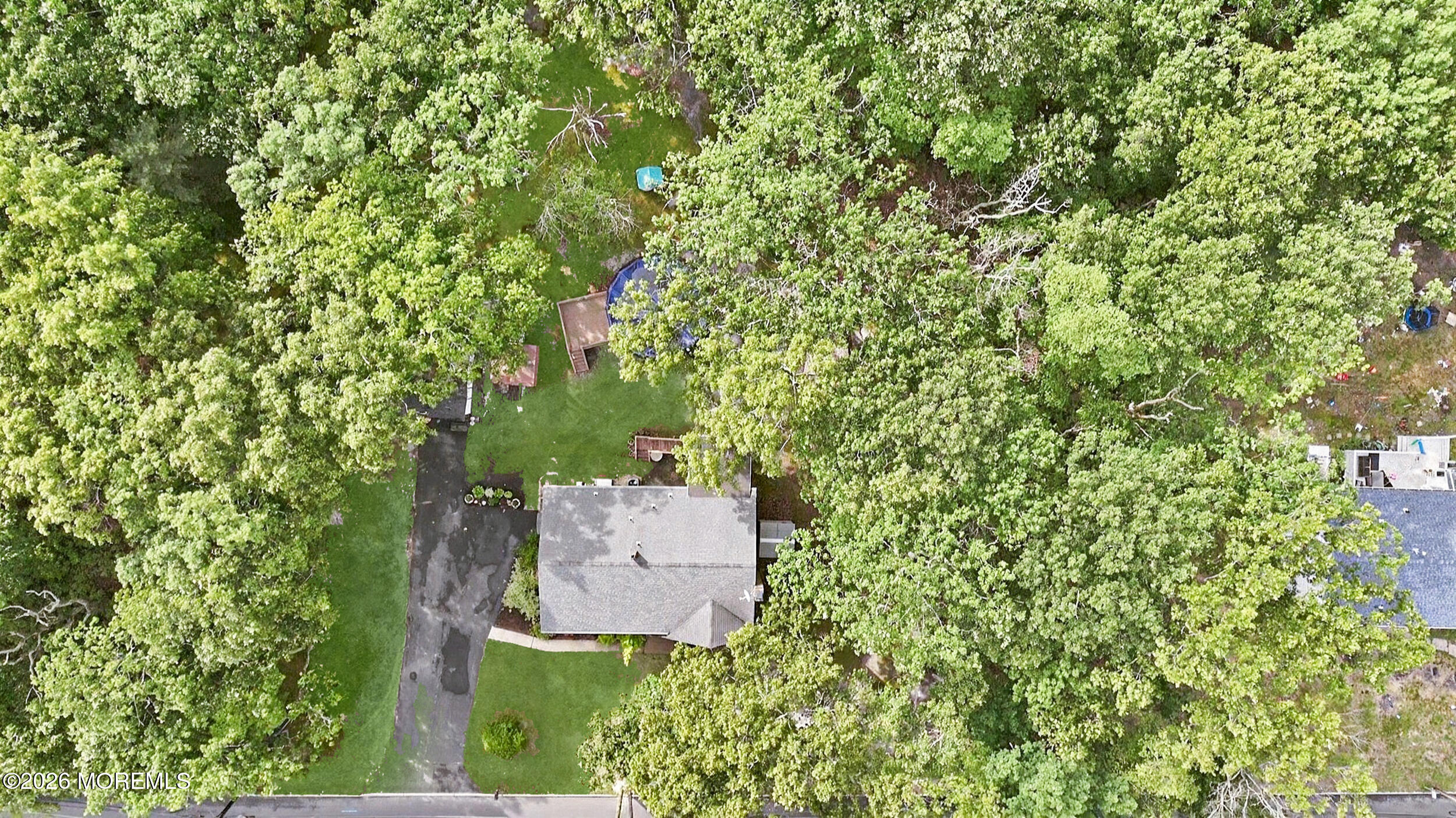 910 Woodlane Road Jackson, NJ 08527 - Photo 34 of 40 37_910_woodlane_rd_033