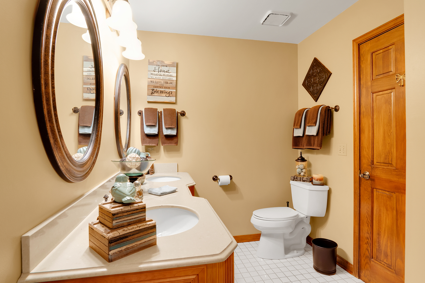 125 Split Oak Road Naperville, IL 60565 - Photo 21 of 42 Gallery Image 21