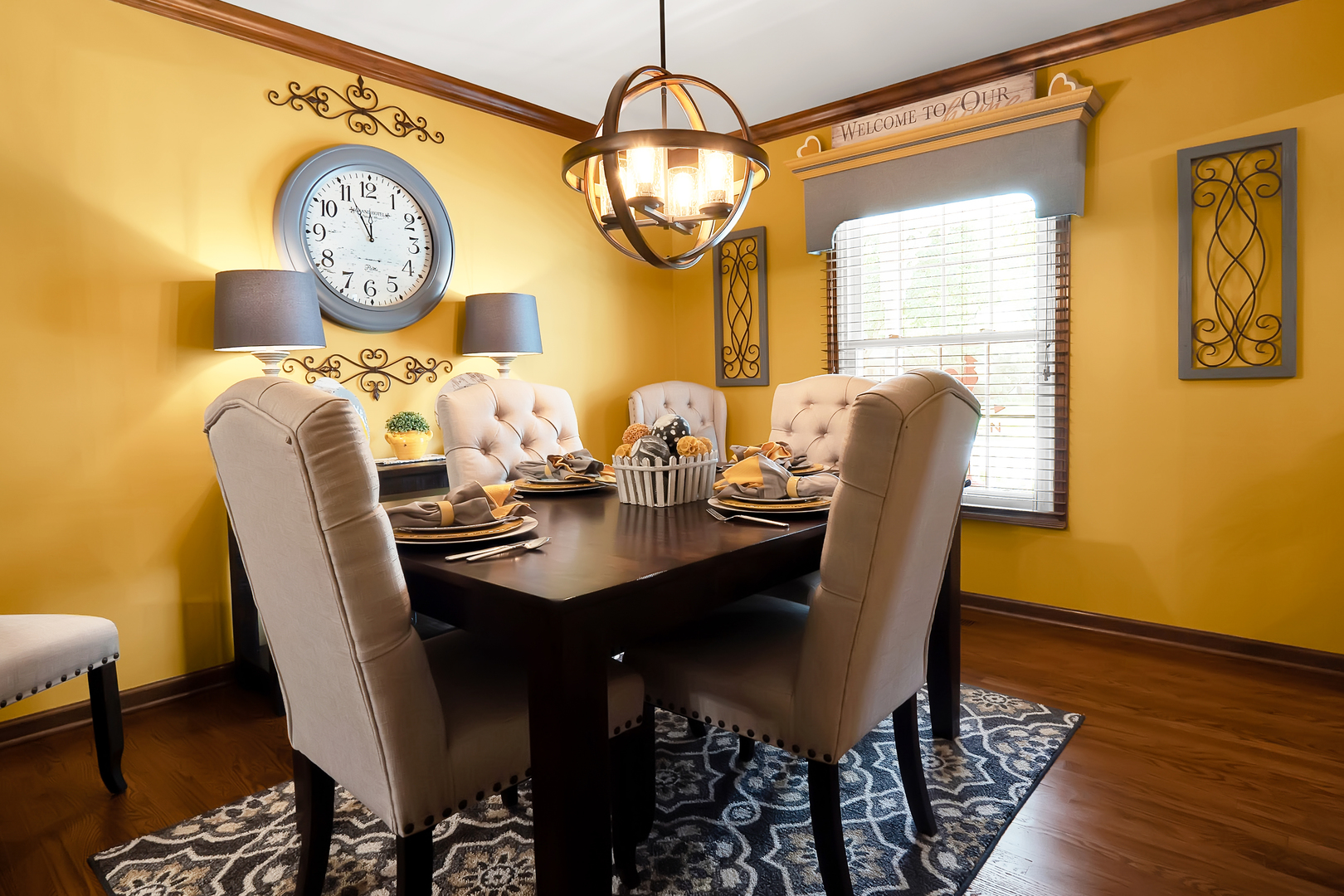 125 Split Oak Road Naperville, IL 60565 - Photo 4 of 42 Gallery Image 4
