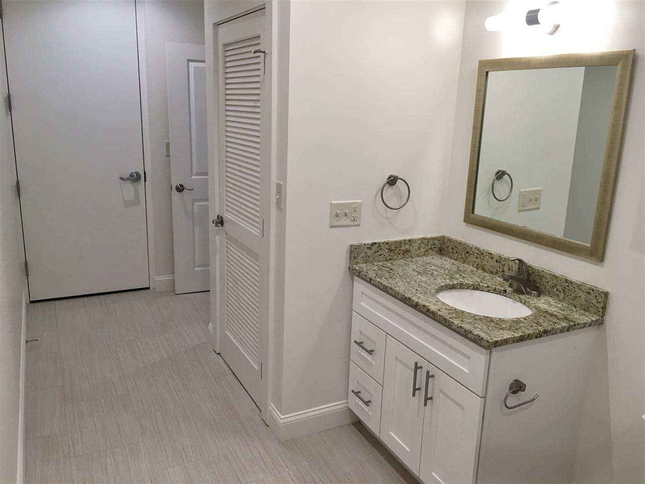 875 Elm Street, Unit 413 Manchester, NH 03101 - Photo 28 of 40