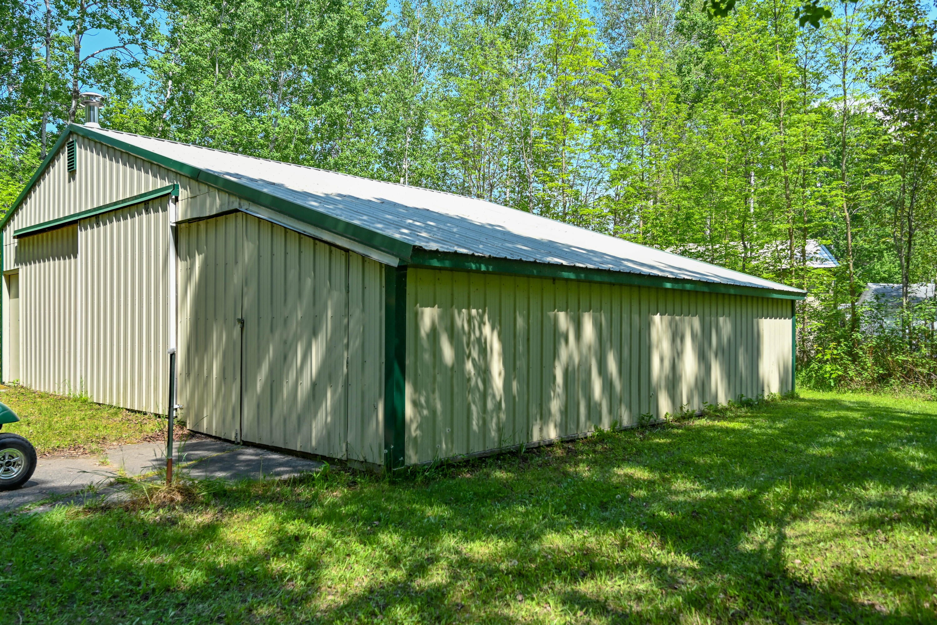 8114 Highland Road Levering, MI 49755 - Photo 8 of 11 Gallery Image 8