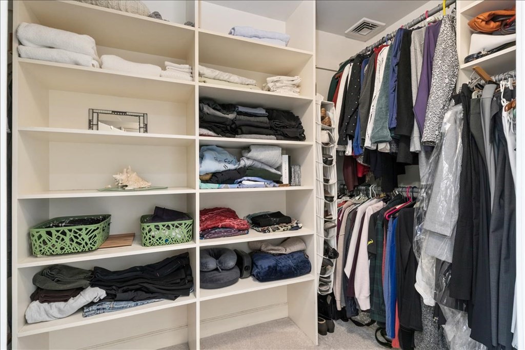 249 Dover Road Westwood, MA 02090 - Photo 23 of 42 Gallery Image 23