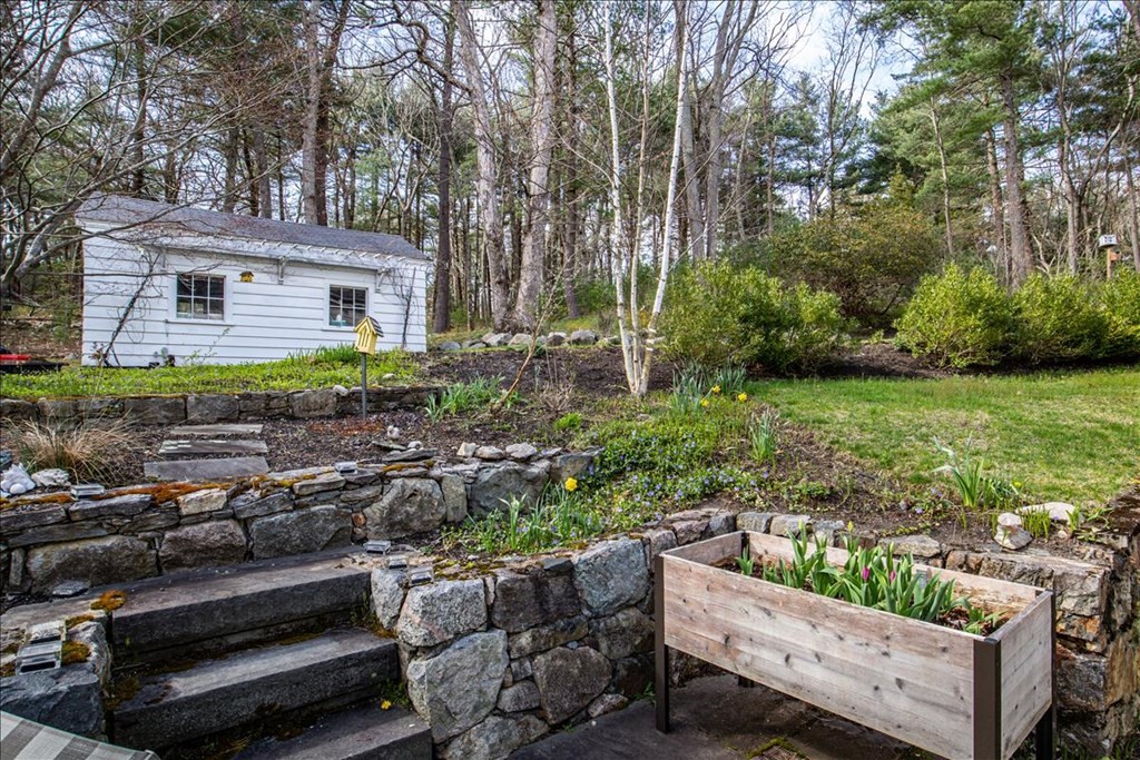 249 Dover Road Westwood, MA 02090 - Photo 33 of 42 Gallery Image 33