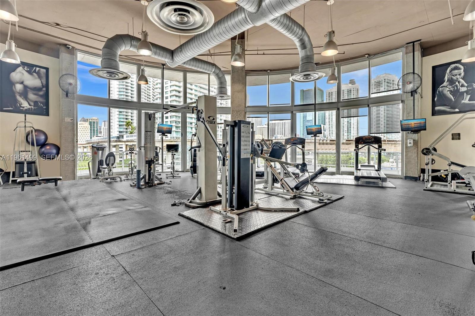 690 Southwest 1st Court, Unit 1716 Miami, FL 33130 - Photo 37 of 48