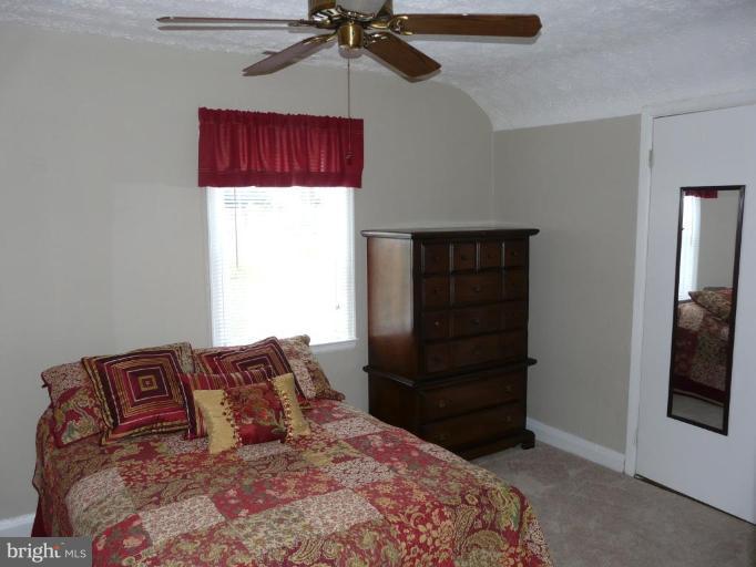 3129 Baybriar Road Dundalk, MD 21222 - Photo 5 of 18 Master Bedroom