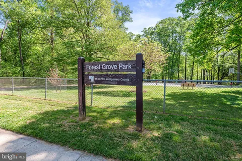 a view of a park with a park