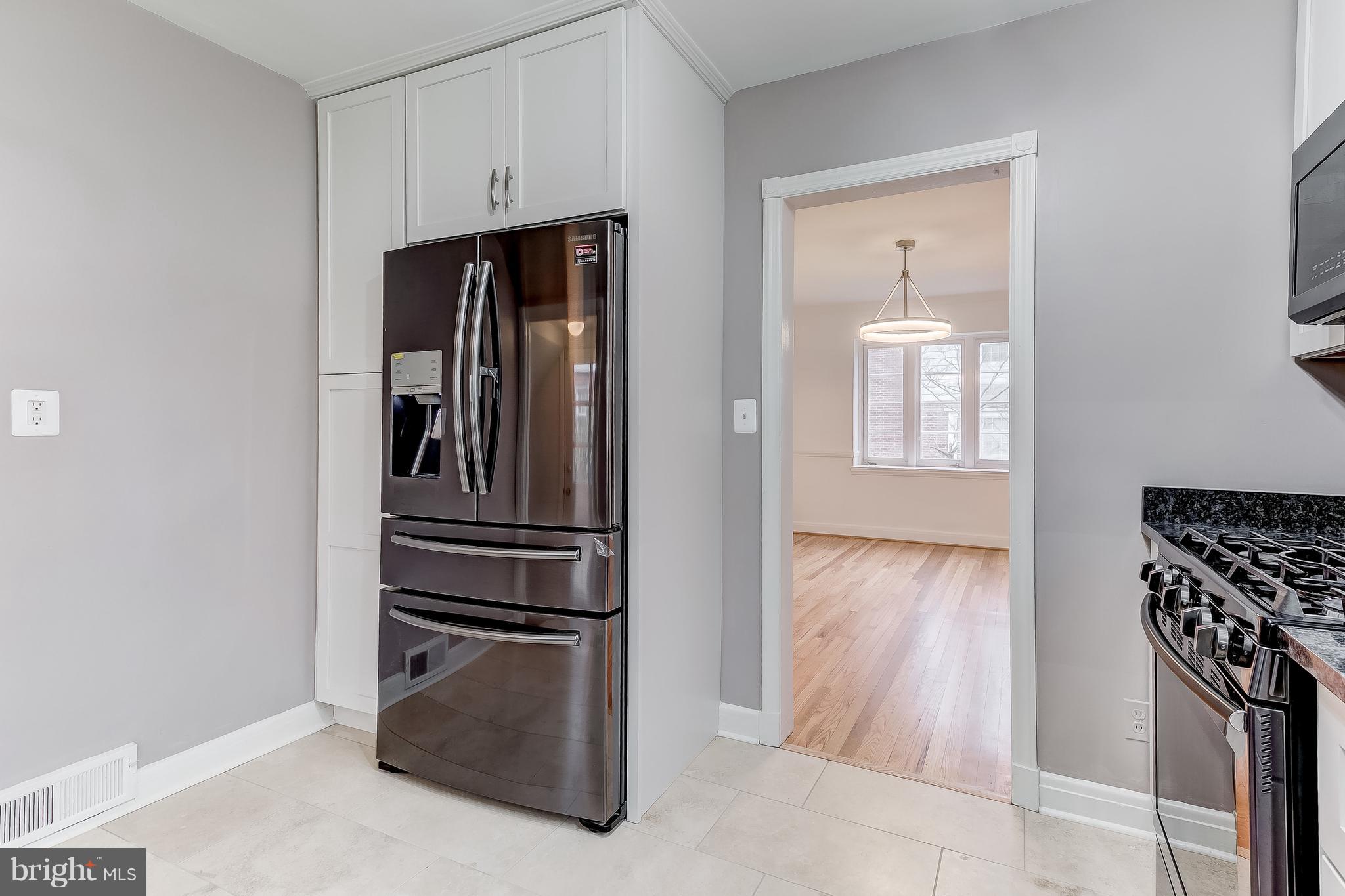 108 Cedarcroft Road Baltimore, MD 21212 - Photo 8 of 19