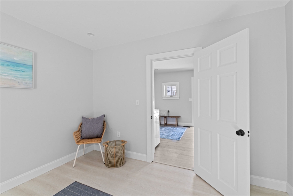 7 Cliff Road Hingham, MA 02043 - Photo 19 of 30 Gallery Image 19