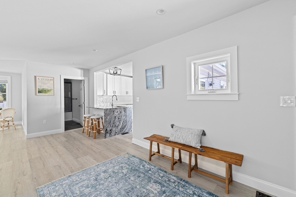 7 Cliff Road Hingham, MA 02043 - Photo 21 of 30 Gallery Image 21