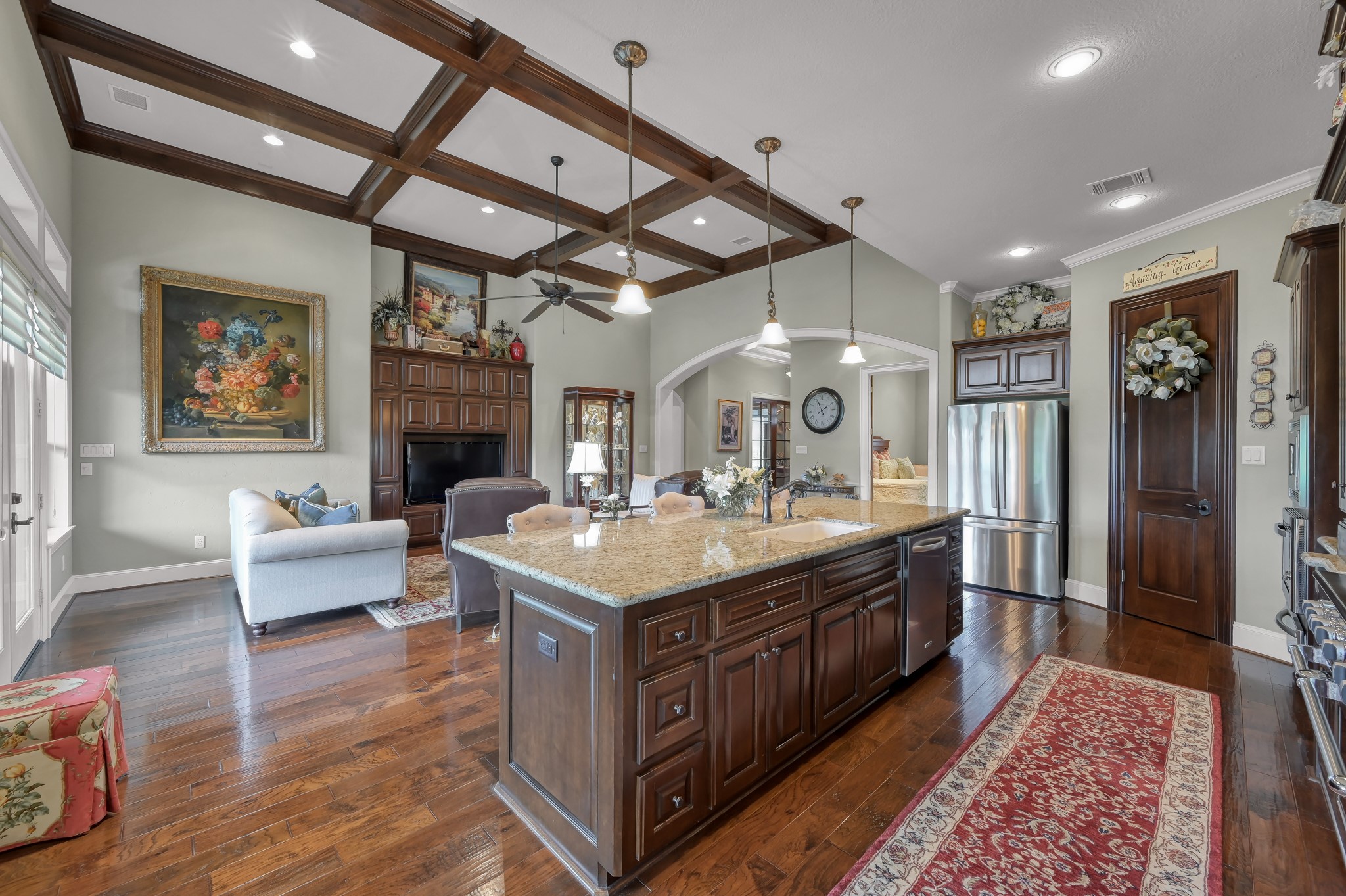 12324 White Oak Point Conroe, TX 77304 - Photo 9 of 46