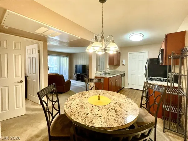 $1,300 | 2120 Ramrod Avenue, Unit 414, Henderson, NV 89014