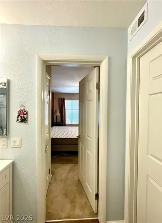 $1,300 | 2120 Ramrod Avenue, Unit 414, Henderson, NV 89014