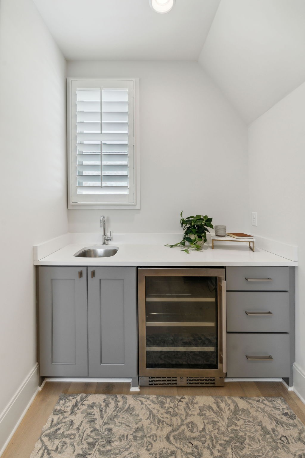 6324 Percheron Lane Arrington, TN 37014 - Photo 41 of 53 a view of room with cabinets and bed