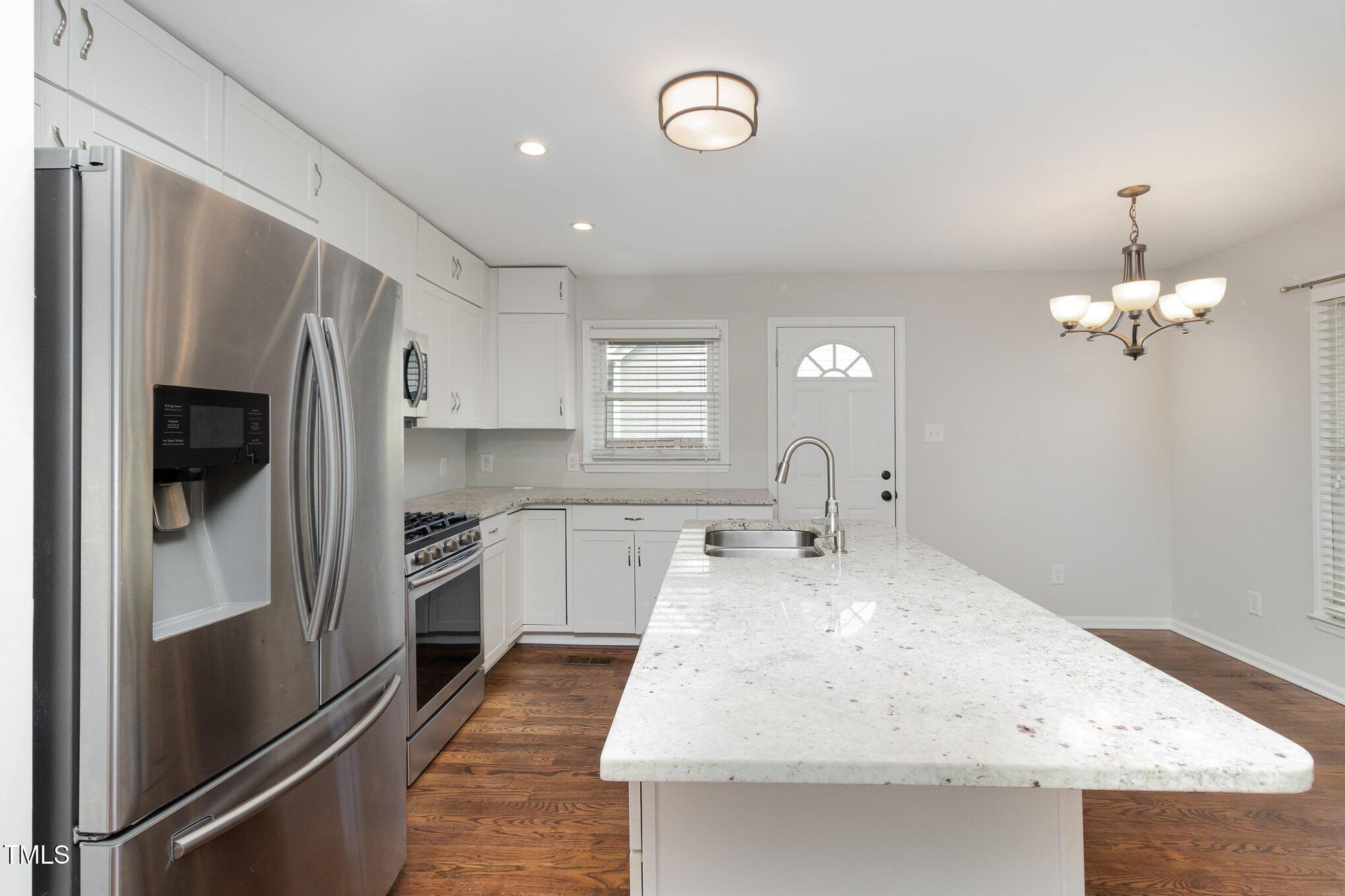 823 Cotton Place Raleigh, NC 27601 - Photo 13 of 26 Photo #13