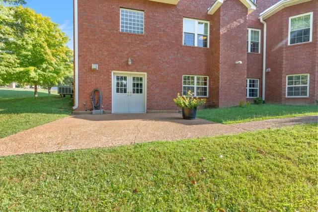 $749,900 | 106 Meadowood Loop, Burns, TN 37029