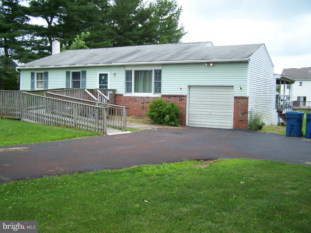 581 Township Line Road Telford, PA 18969 - Photo 3 of 34 Gallery Image 3
