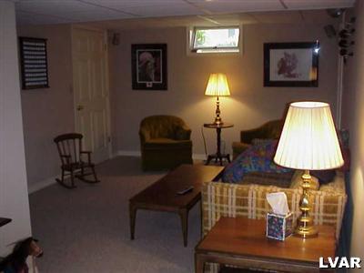 4290 Alder Road Bethlehem, PA 18020 - Photo 3 of 8 Gallery Image 3