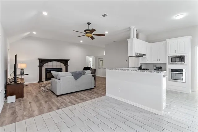 $450,000 | 7809 Hightower Drive, North Richland Hills, TX 76182