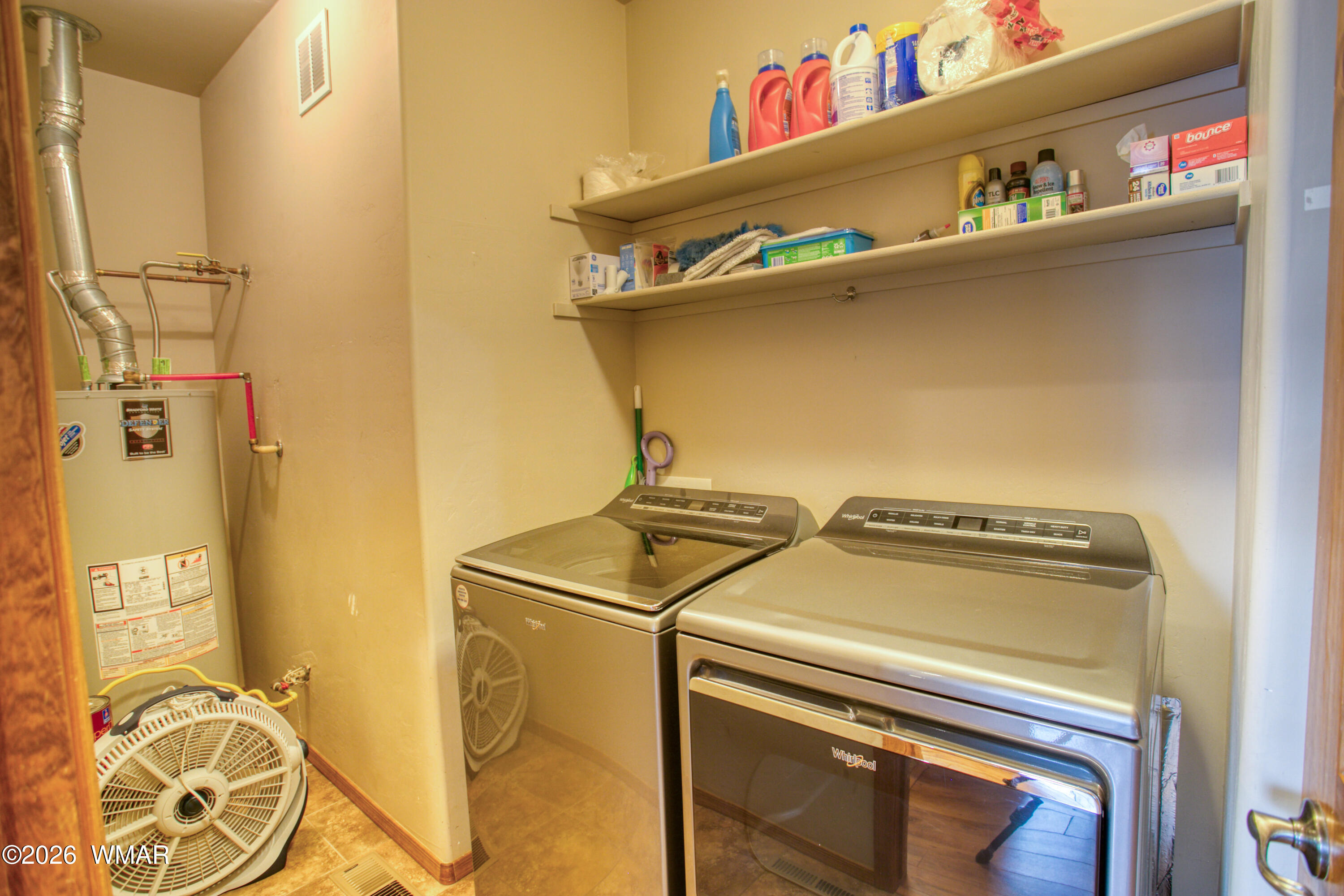 2970 West Villa Loop Show Low, AZ 85901 - Photo 30 of 50 Laundry