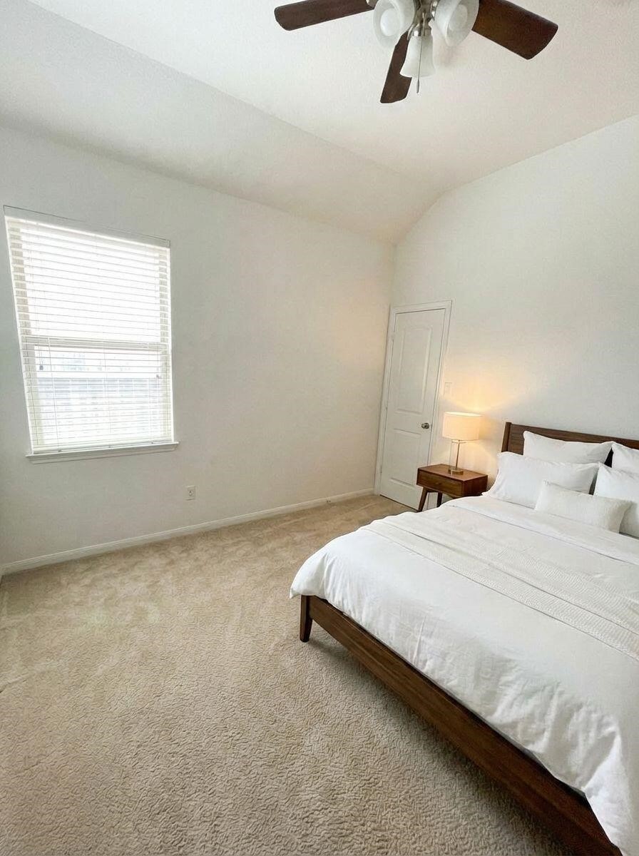 129 Autumn Forest Lane Conroe, TX 77384 - Photo 14 of 18