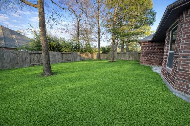 $2,390 | 129 Autumn Forest Lane, Conroe, TX 77384