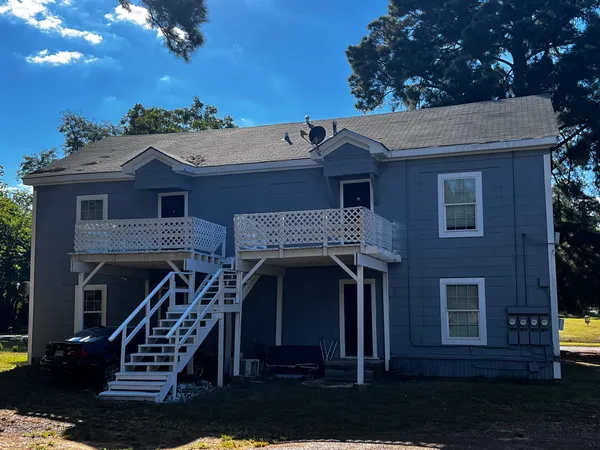 $323,500 | 108 North Gordon Drive, Crockett, TX 75835