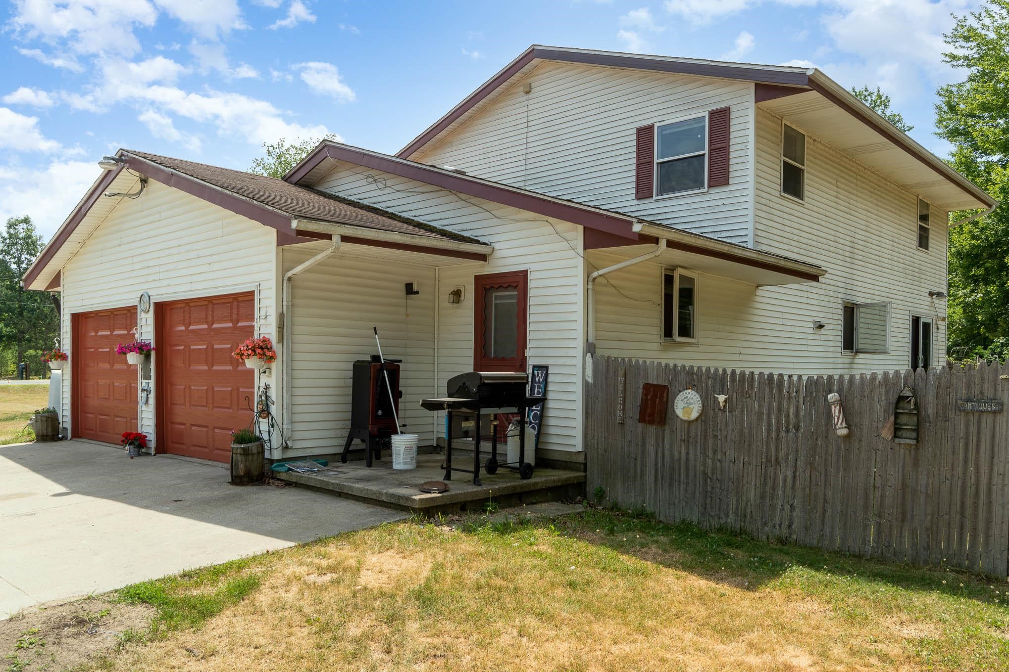 3530 South Wise Road Mount Pleasant, MI 48858 - Photo 3 of 28 1902095-2.JPG