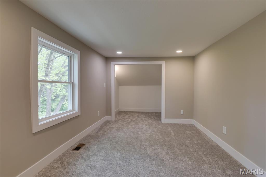 1431 Highway 104 Quincy, IL 62305 - Photo 25 of 47