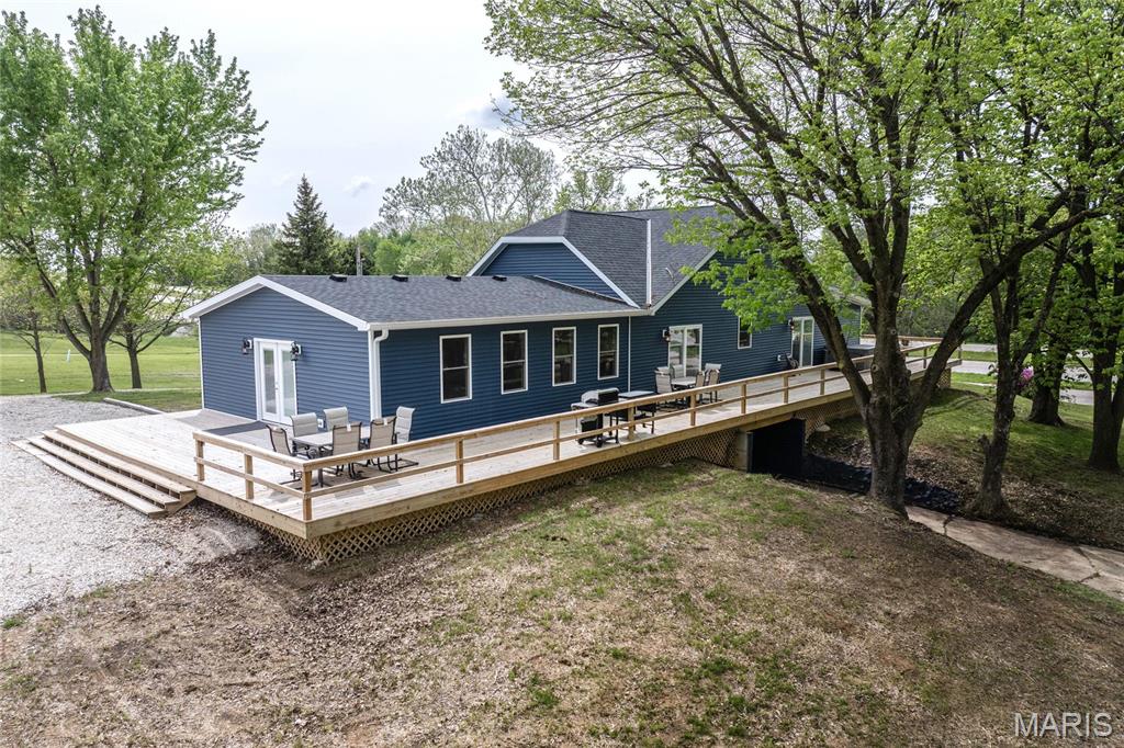 1431 Highway 104 Quincy, IL 62305 - Photo 34 of 47