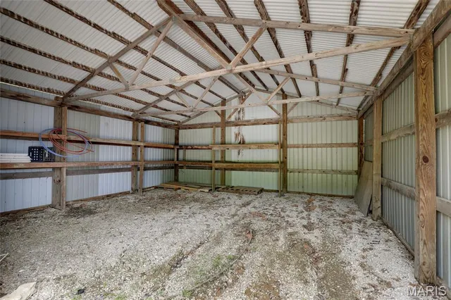 $435,000 | 1431 Highway 104, Quincy, IL 62305