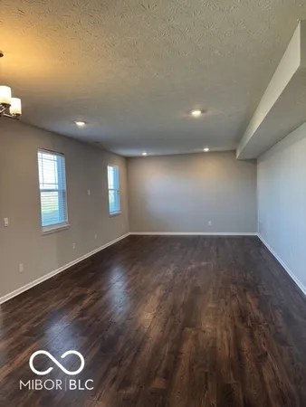 $2,395 | 750 Milbrodt Drive, Whiteland, IN 46184