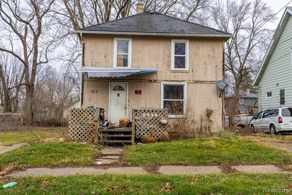 $8,500 | 1733 Oklahoma Avenue, Flint, MI 48506