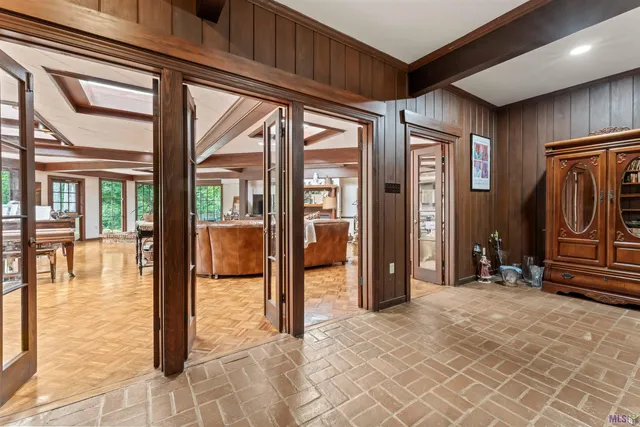 $790,000 | 3730 Floyd Drive, Baton Rouge, LA 70808