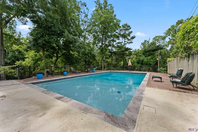 $790,000 | 3730 Floyd Drive, Baton Rouge, LA 70808