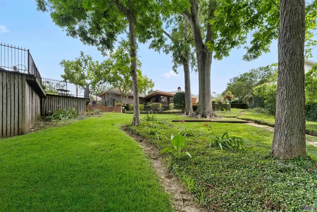 $790,000 | 3730 Floyd Drive, Baton Rouge, LA 70808