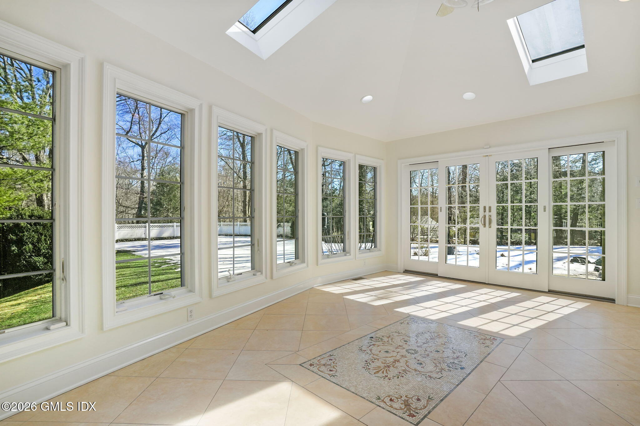 83 Westport Road Wilton, CT 06897 - Photo 13 of 45 Breakfast/Sun Room