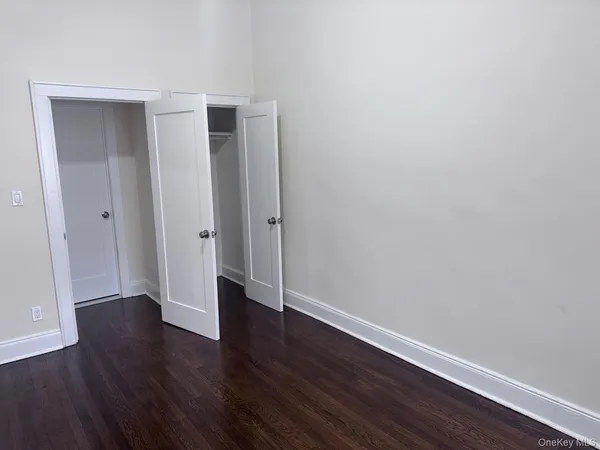 $2,400 | 62 Jerusalem Avenue, Hicksville, NY 11801