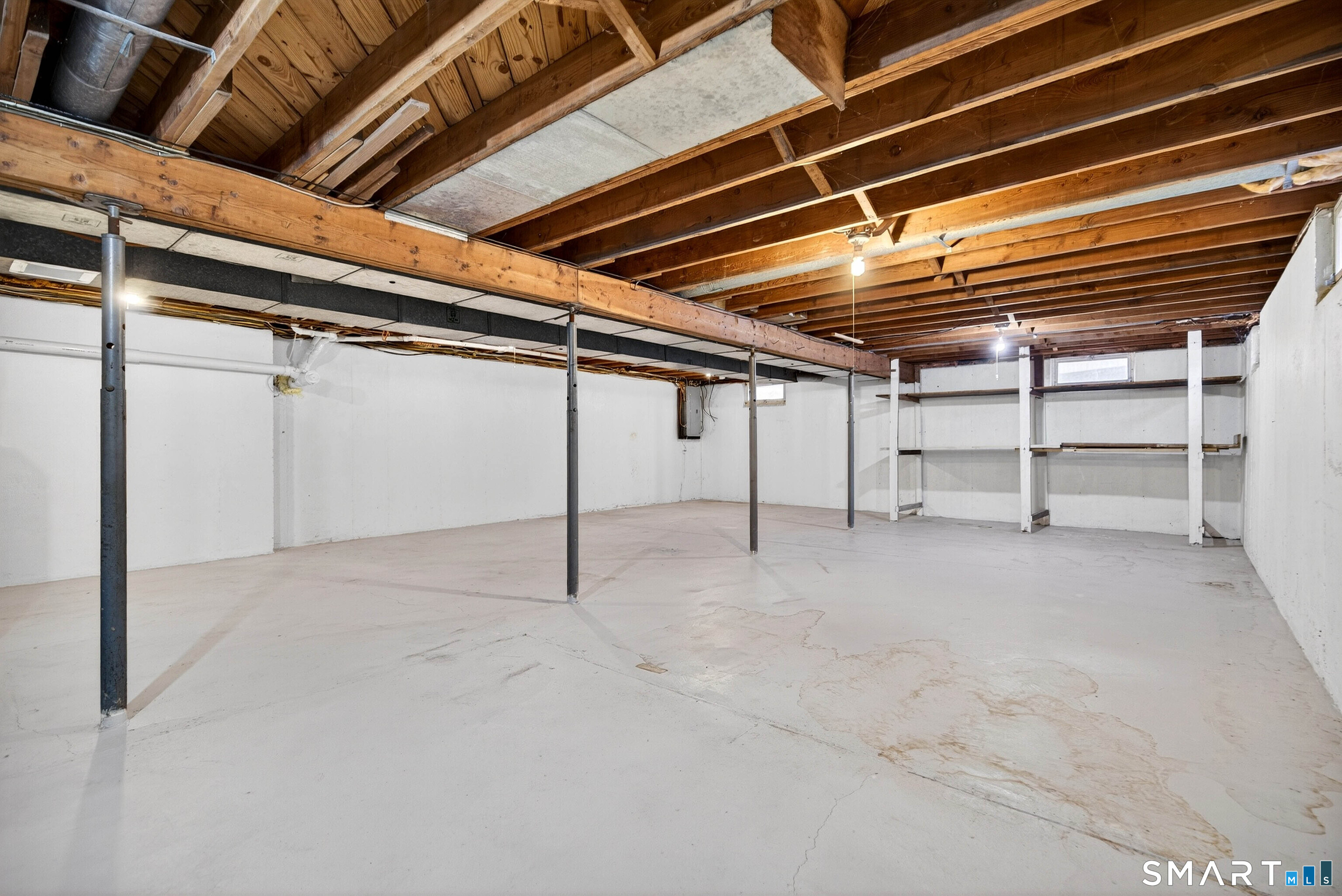 25 Pond Road Old Saybrook, CT 06475 - Photo 35 of 40 a view of an empty room