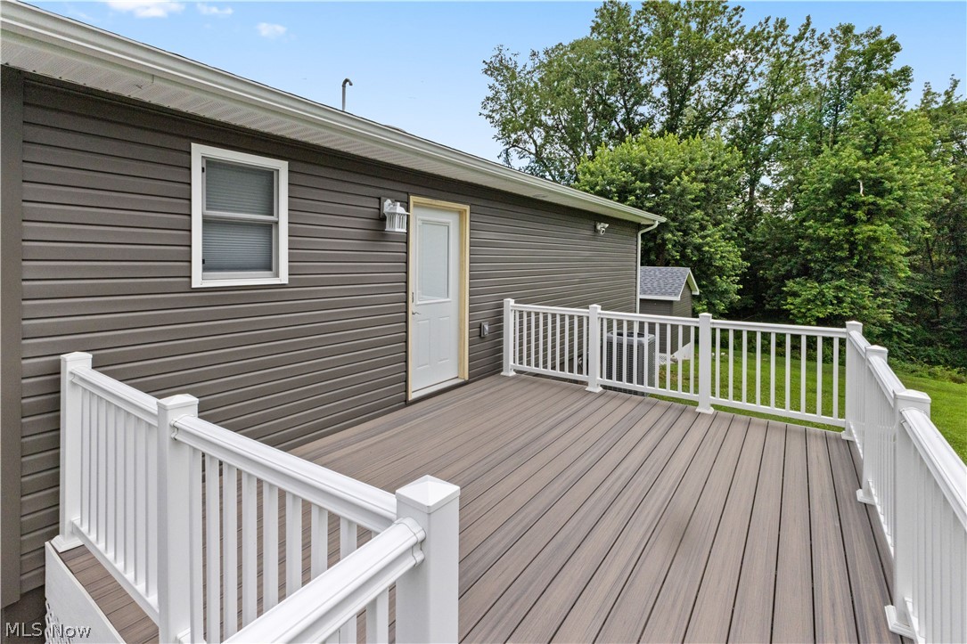 262 Riverview Road Wellsburg, WV 26070 - Photo 7 of 50