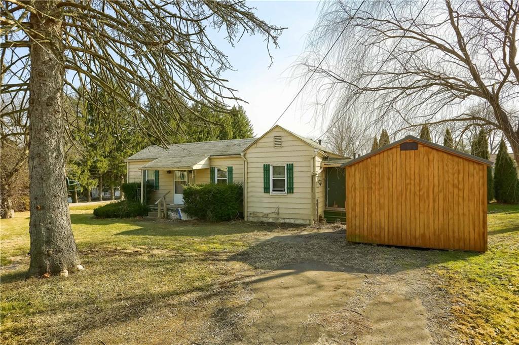 1536 Old Butler Road New Castle, PA 16101 - Photo 1 of 19