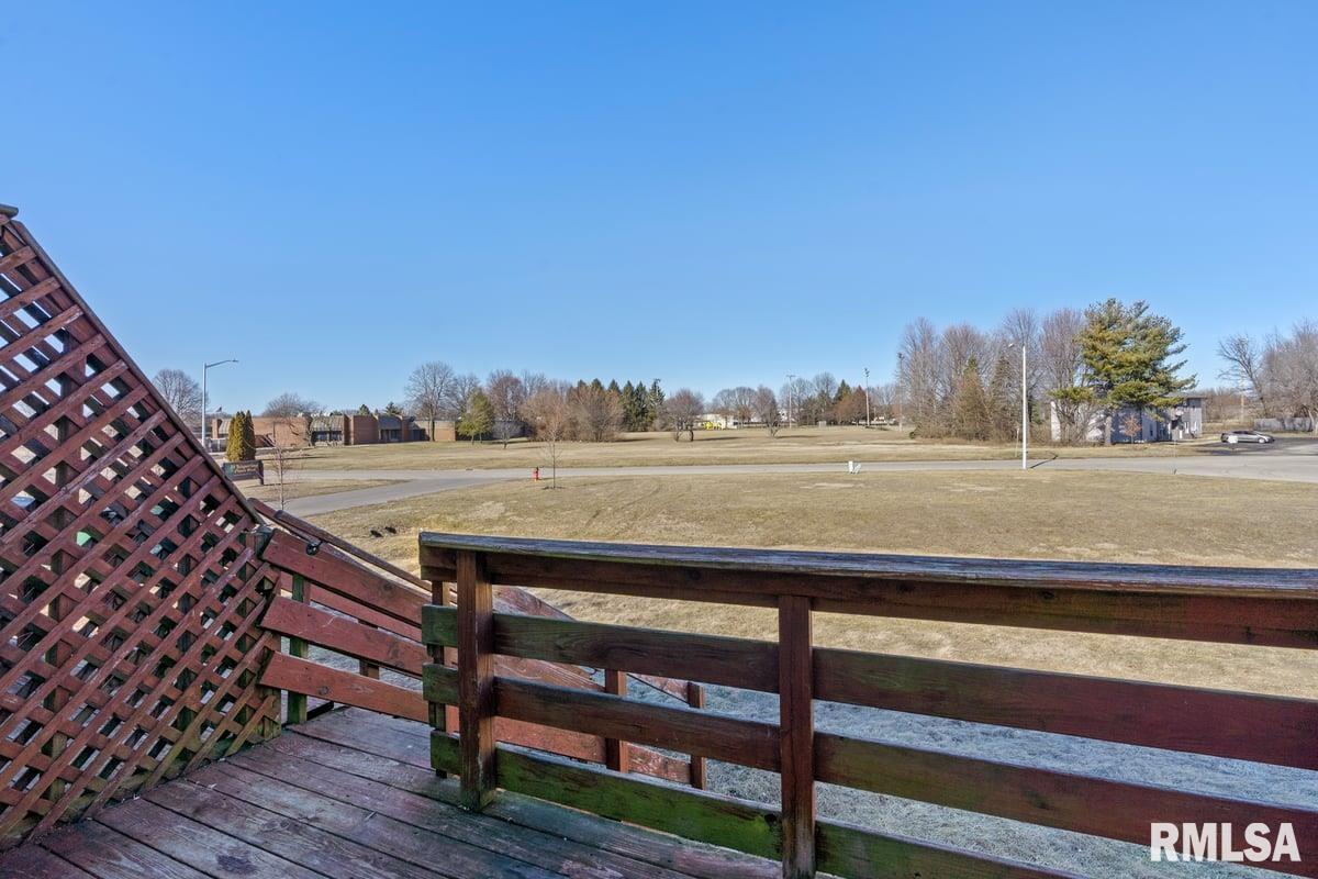 2112 Bradley Court Springfield, IL 62703 - Photo 25 of 25 Gallery Image 25