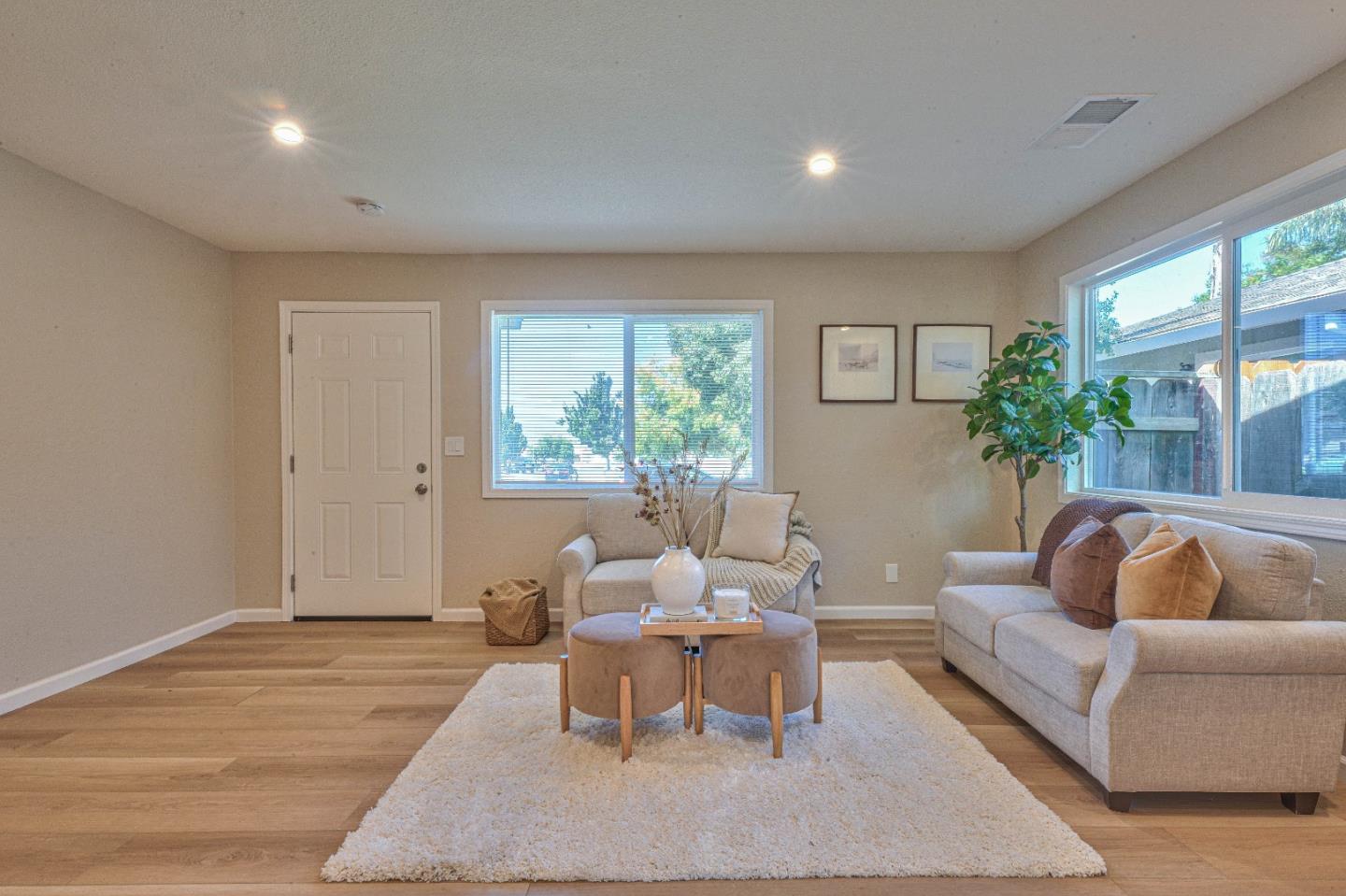 104 Inca Drive Soledad, CA 93960 - Photo 5 of 28 a living room with furniture and a large window
